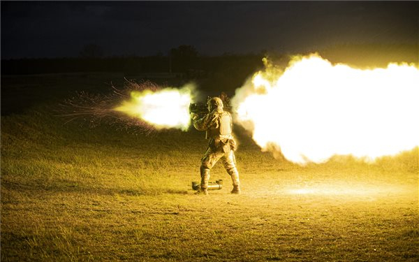 Adaptive Hussars 23 - Közös lőgyakorlatot tartottak a magyar és az olasz katonák Hajdúhadházon