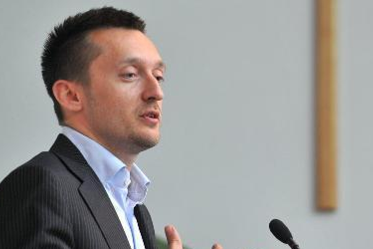 Devizahitelek - Rogán: minden visszajár, amit tisztességtelenül vettek el a devizahitelesektől