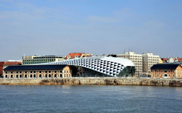 Nem nyereséges, de veszteséget sem termel a Bálna