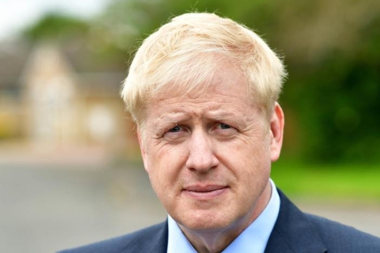 Boris Johnson aláírta a kilépési megállapodást