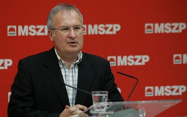 Simon-ügy - Kilép az MSZP-ből Simon Gábor és tisztségeiről is lemond