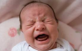 Júliustól szülésznő is végezhet terhesgondozást