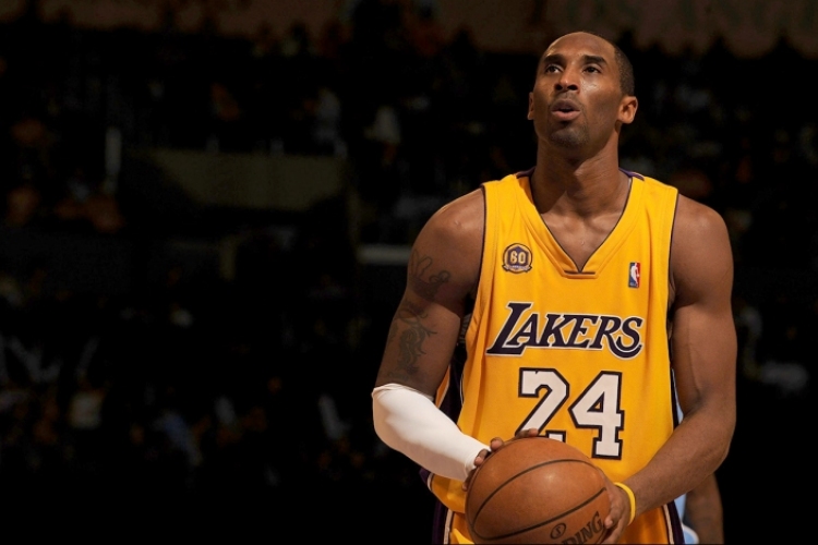 Több tízezren tisztelegtek Kobe Bryant emléke előtt Los Angelesben