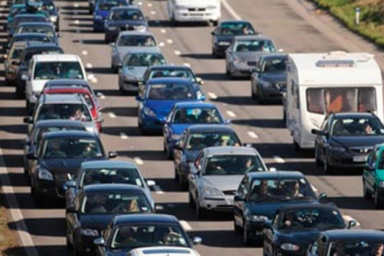 Csütörtökön is torlódásra kell készülni az M0-s autóút keleti szektorán