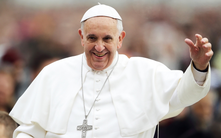 A háború és a szegénység elől menekülők segítését szorgalmazta a pápa húsvéti üzenetében 