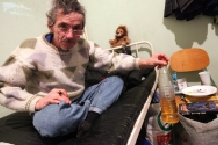 Tanórán mesélnek életükről a hajléktalanok