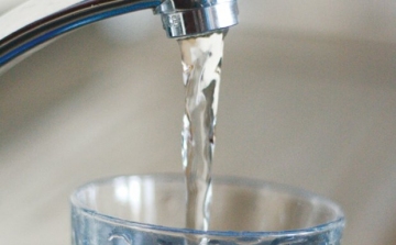 Több mint 2 milliárd ember nem jut egészséges ivóvízhez