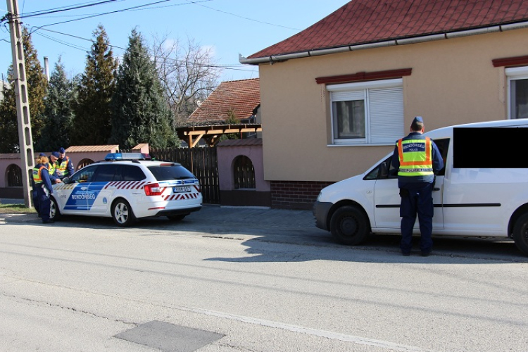 Fokozott ellenőrzést rendelt el az egész országban a rendőrfőkapitány