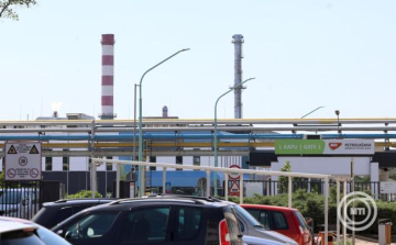 Mol: zavartalan a hazai kerozinellátás, biztosított a repülőterek működése