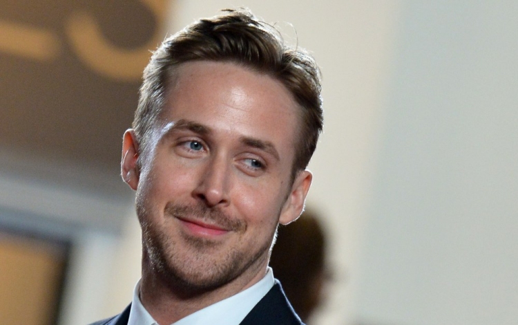 Ryan Goslinggal folytatódik a legendás Szárnyas fejvadász